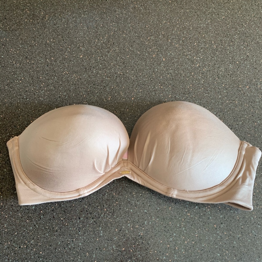 Strapless bra